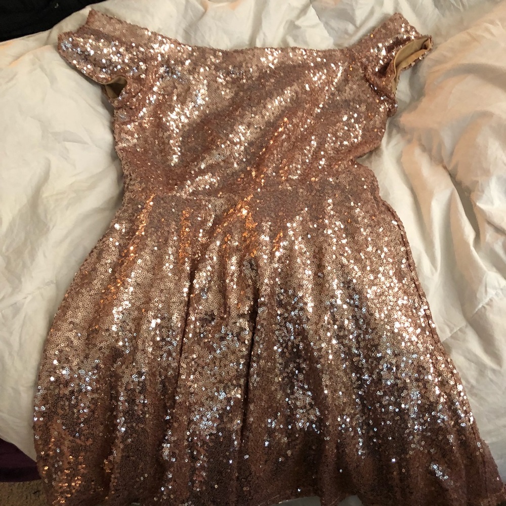 Rose gold short formal dress & matching 4’’ heels